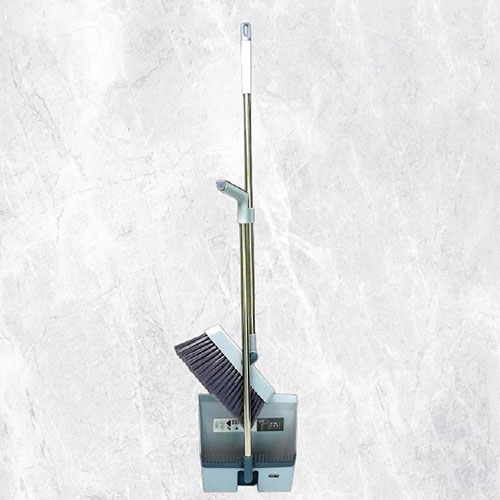 UPRIGHT DUSTPAN WITH BROOM - Joudah